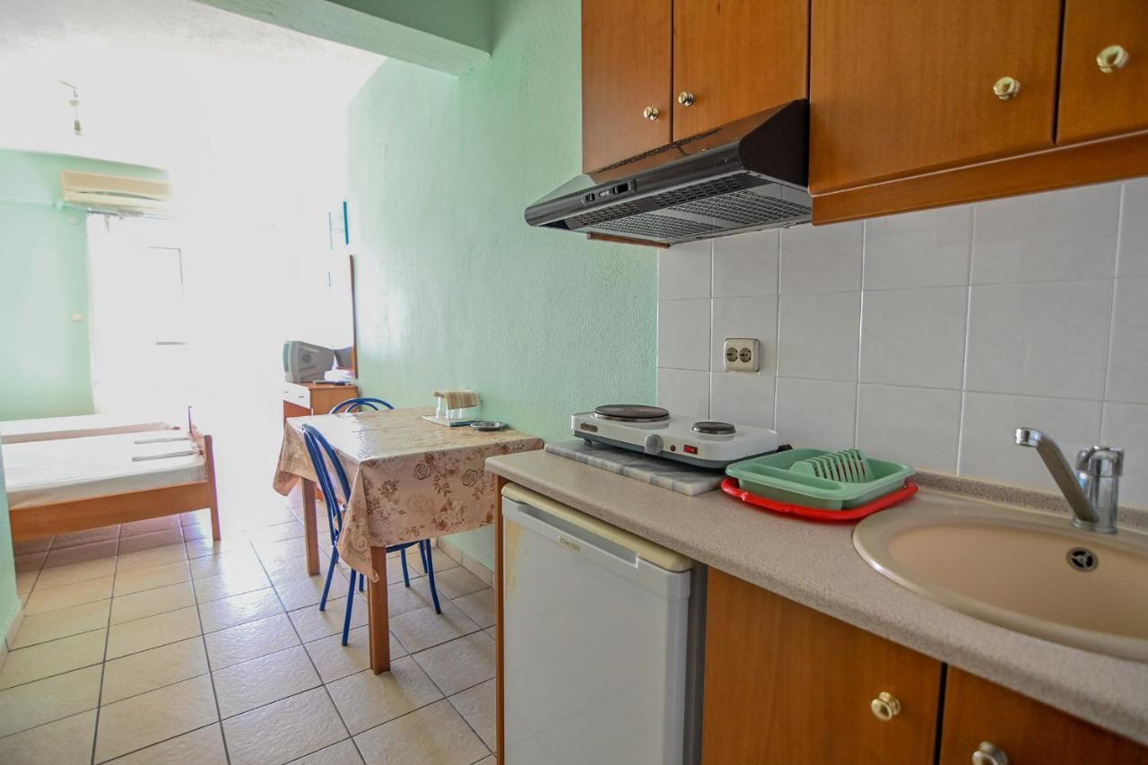 Greece Asprovalta Rooms Accomodation Apartment Hotel Petalo エクステリア 写真