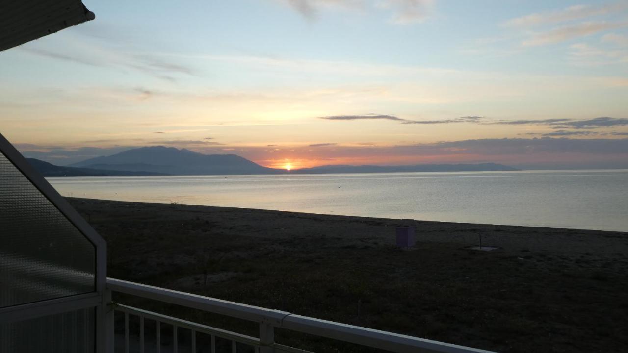 Greece Asprovalta Rooms Accomodation Apartment Hotel Petalo エクステリア 写真