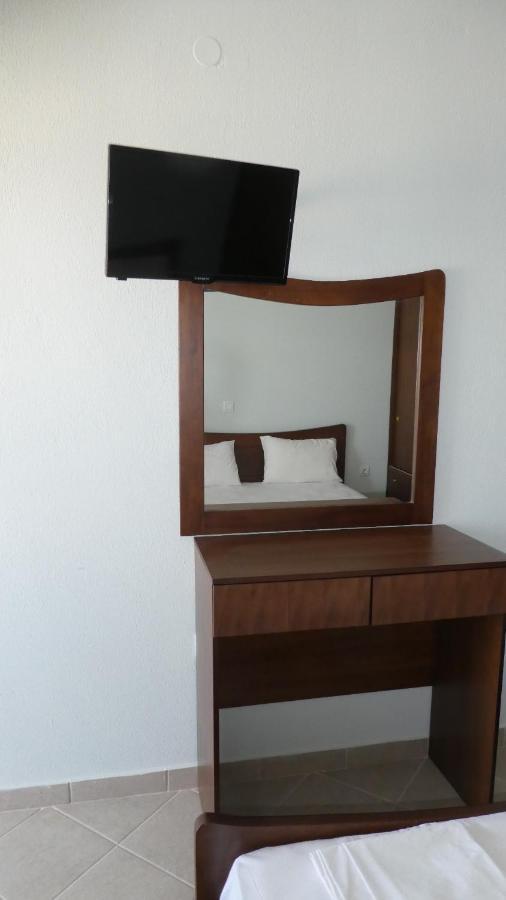 Greece Asprovalta Rooms Accomodation Apartment Hotel Petalo エクステリア 写真